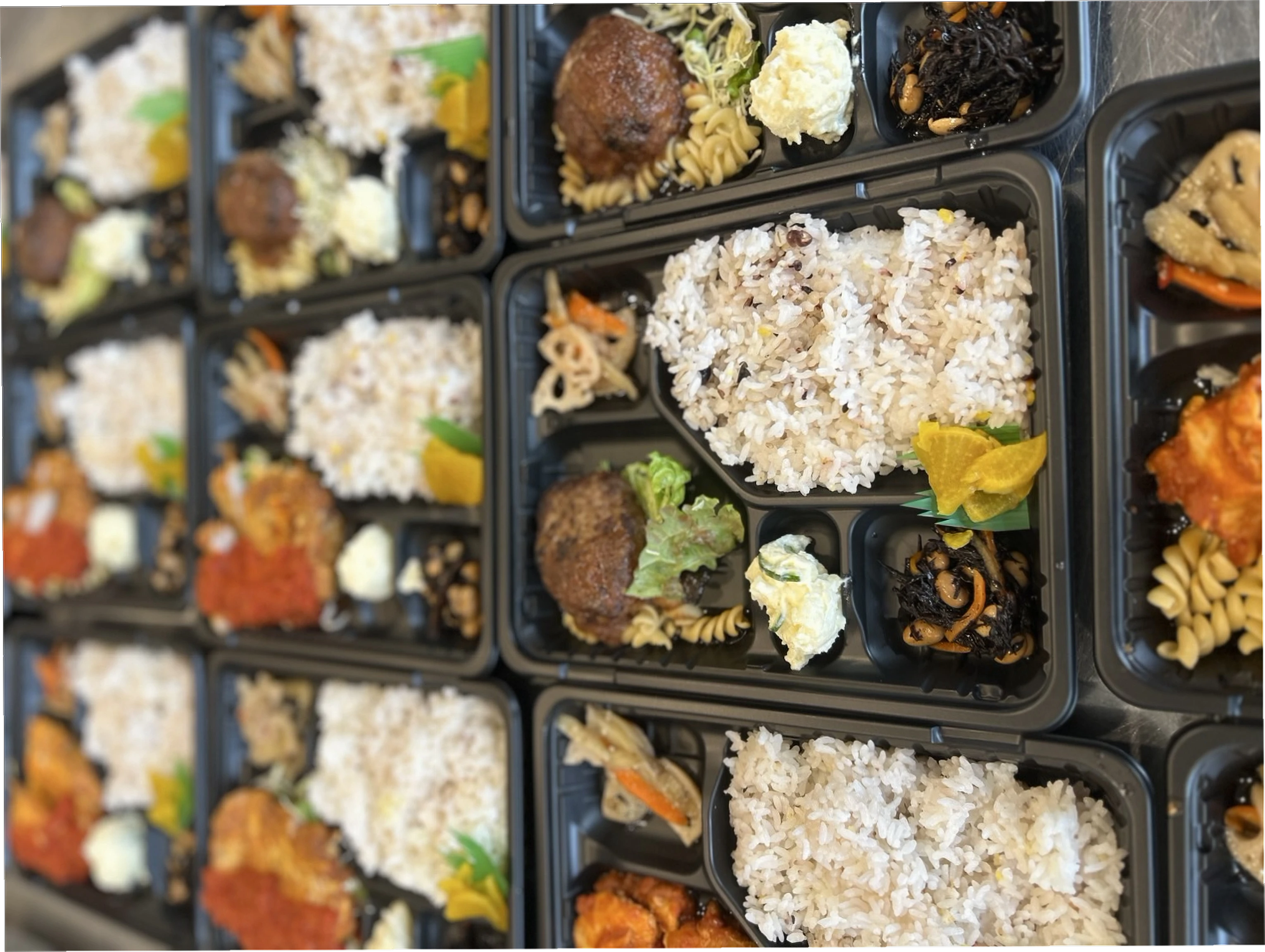 家族の笑顔をお届け！神戸三田の美味しい宅配弁当！